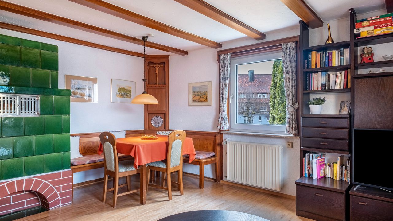 Photo, INSIDE, OUTSIDE Photo, INSIDE, OUTSIDE